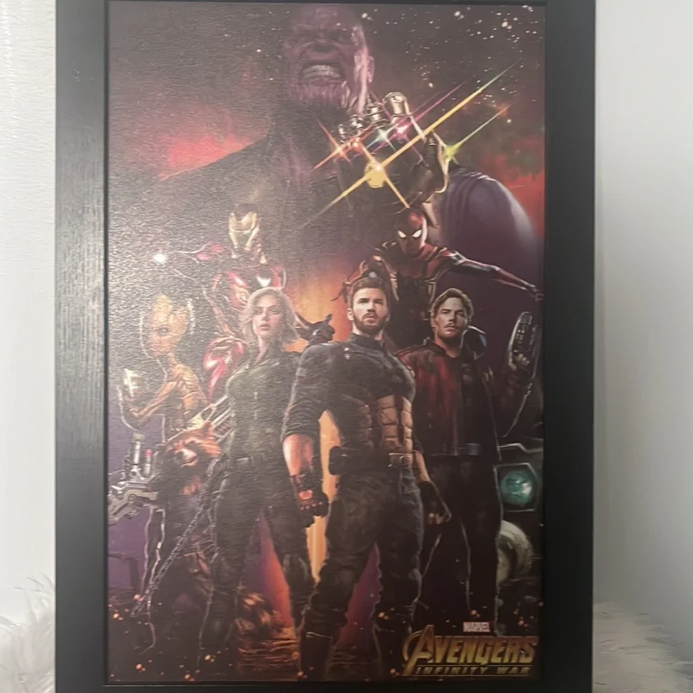 MARVEL Pyramid America 12.9X 18.9 in Artwork
